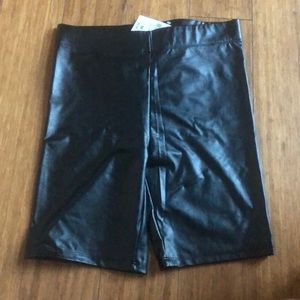 LEATHER BIKER SHORTS